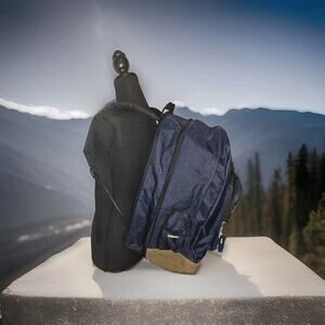 NWT! Compass USA expandable backpack in navy blue and brown 18x12x9